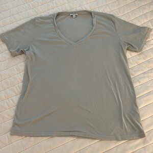 Splendid Gray Relaxed Fitted Short Sleeve Tee
